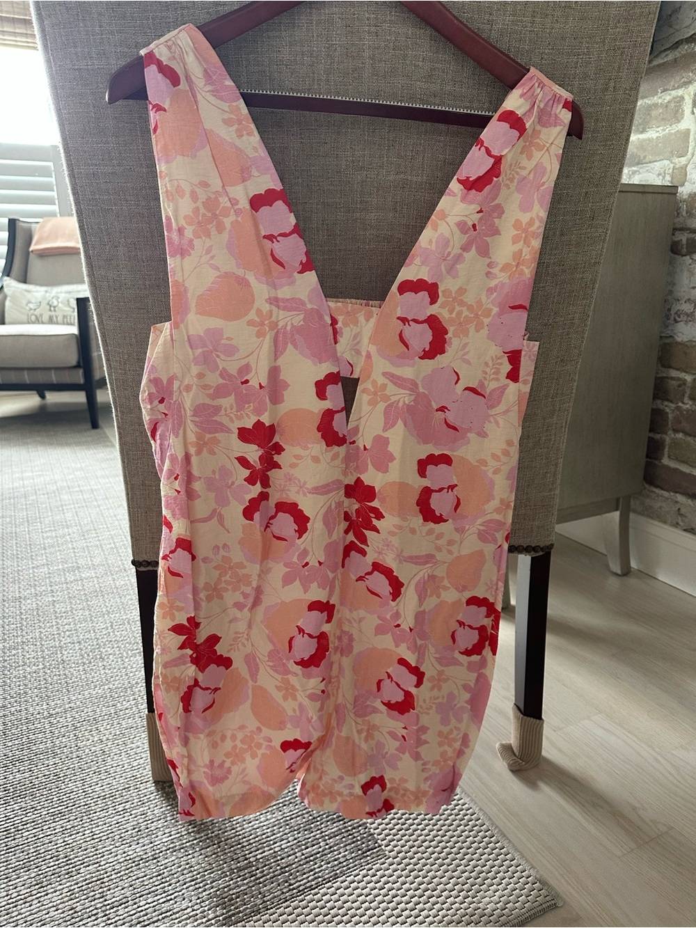 Mango Pink & Red Floral Sleeveless V-Neck Dress